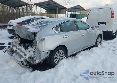 2013 Nissan Altima 2.5 S из США, поврежденный, VIN 1N4AL3AP3DN568413